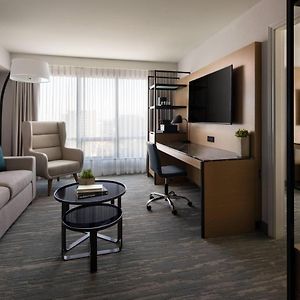 Executive Corner King Suite